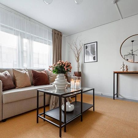 Simple Studio In Trendy Soedermalm - Construction Work Stockholm Bagian luar foto