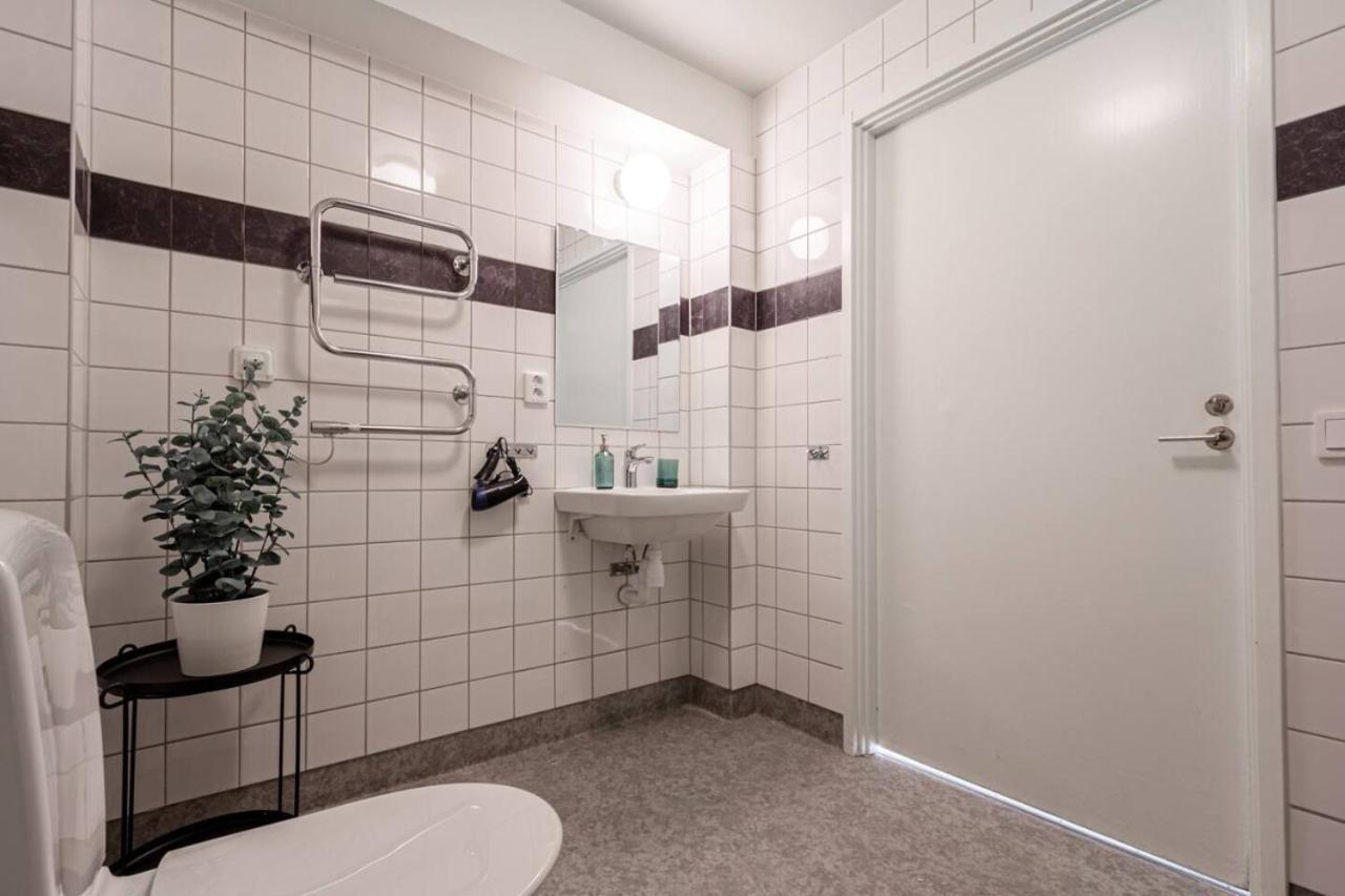 Simple Studio In Trendy Soedermalm - Construction Work Stockholm Bagian luar foto