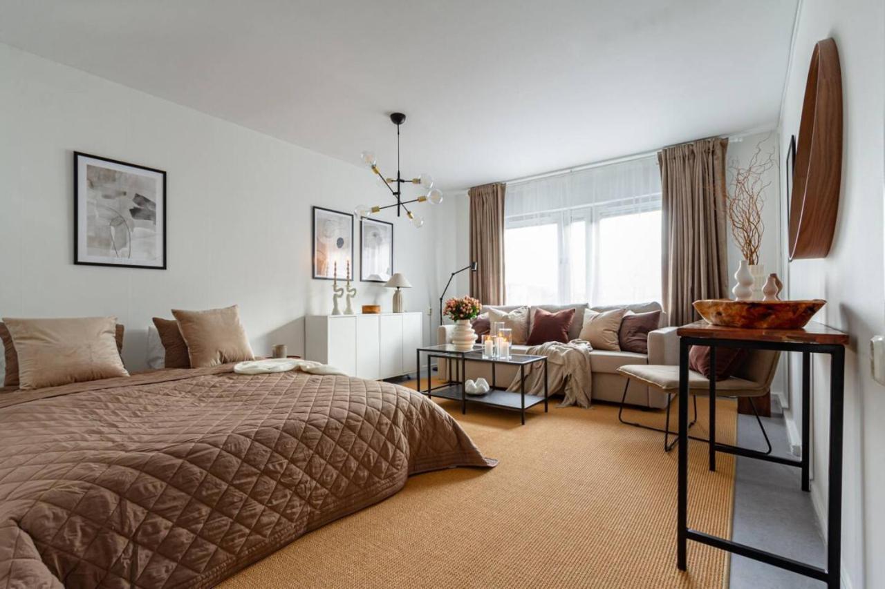 Simple Studio In Trendy Soedermalm - Construction Work Stockholm Bagian luar foto