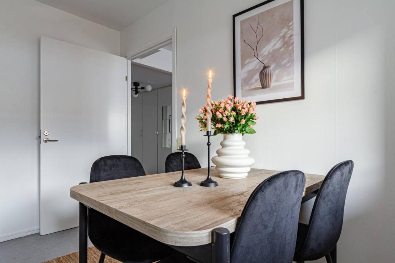 Simple Studio In Trendy Soedermalm - Construction Work Stockholm Bagian luar foto
